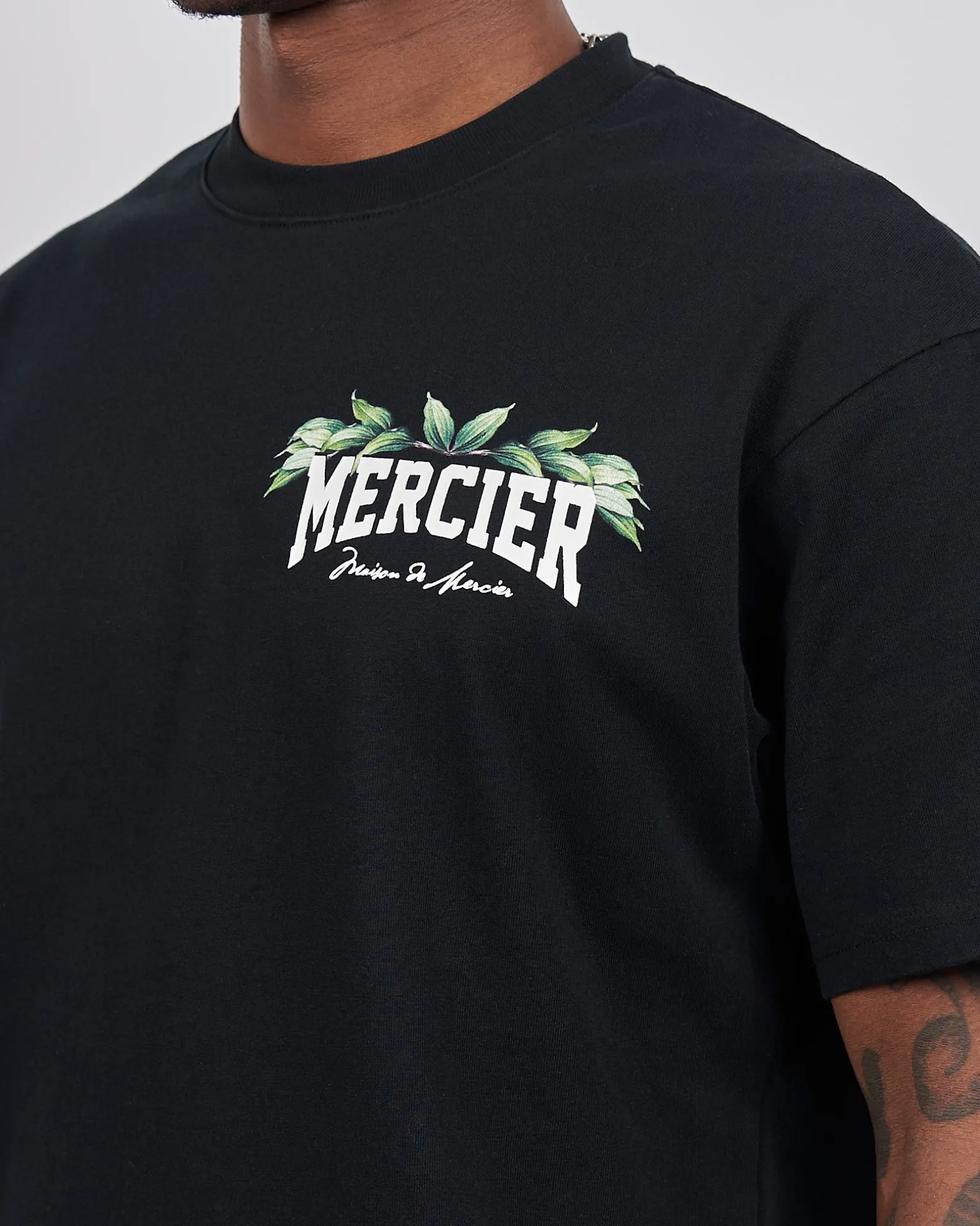 Black Botanic Court TShirt
